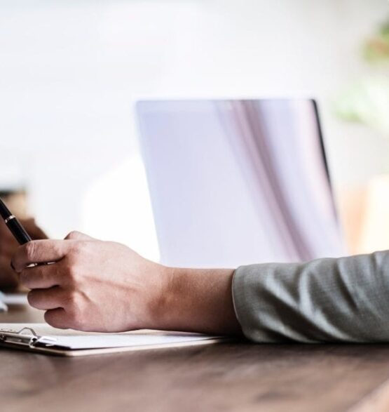 adult-advice-american-1050297-min-1024x638-min