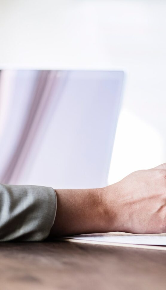 adult-advice-american-1050297-min